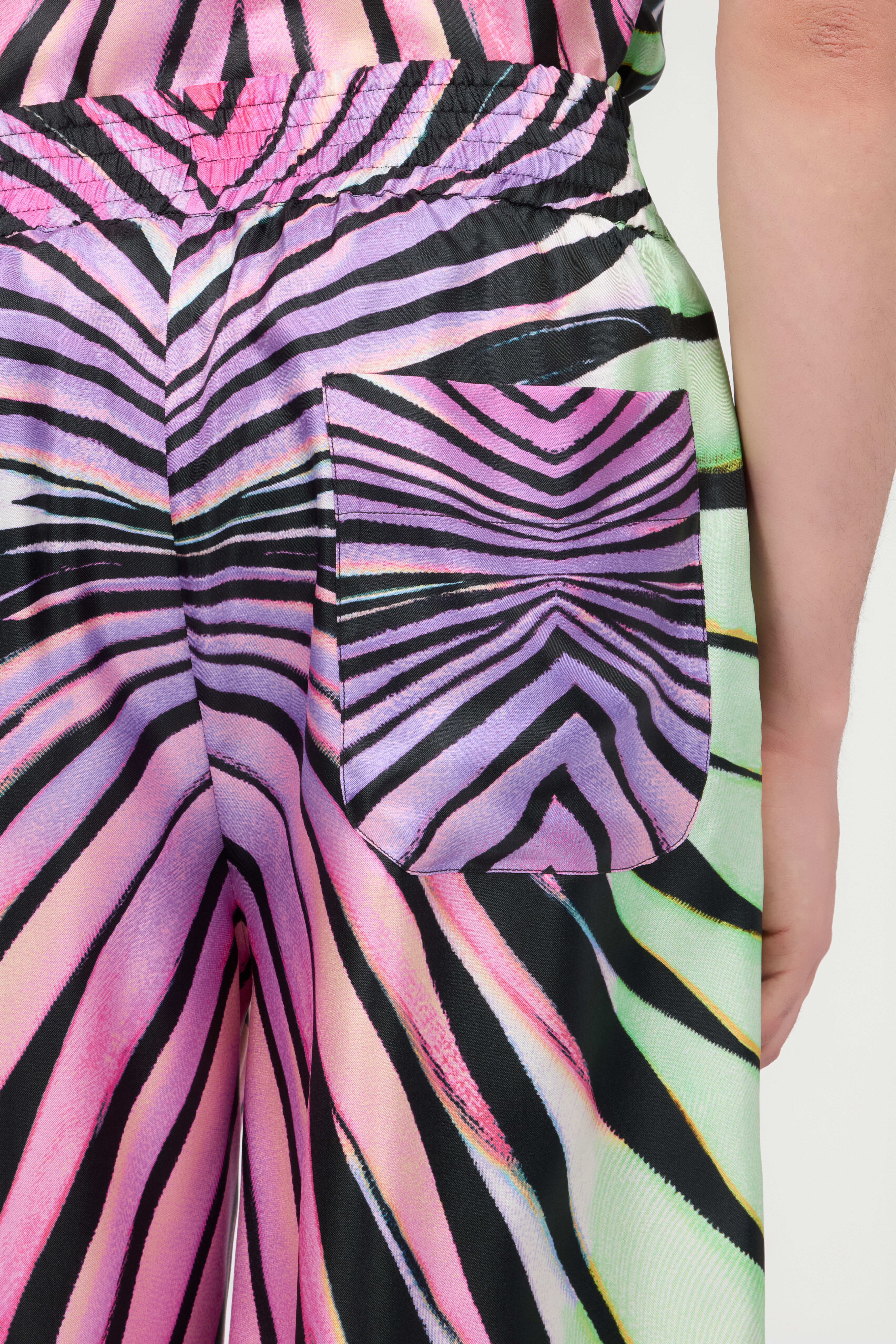 RC Shorts mit Ray Of Paradise-Print PURPLE/GREEN XRT271-4QM33