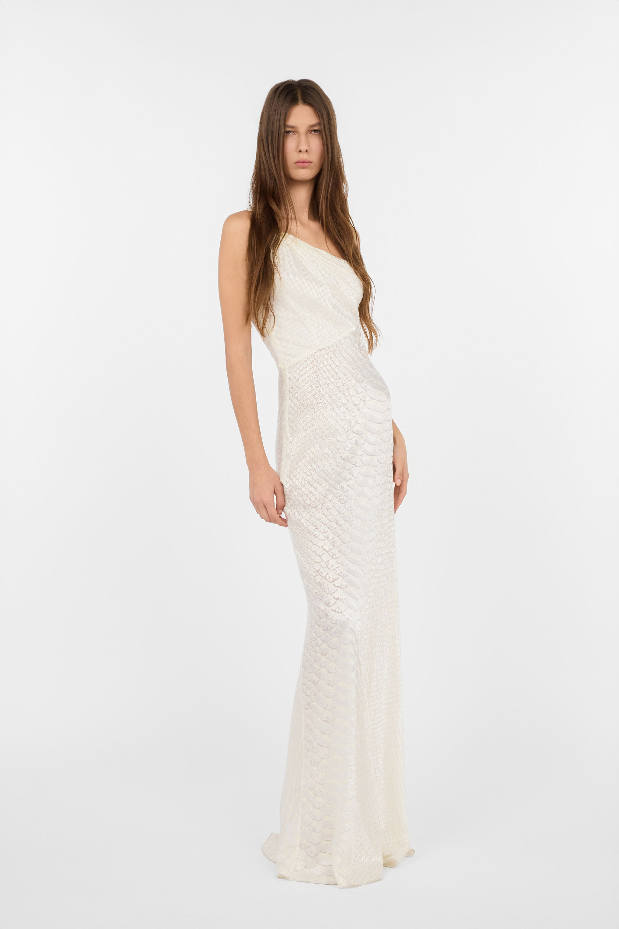 RC Weißes One-Shoulder-Kleid mit Serpentine WHITE WWT121-HES36
