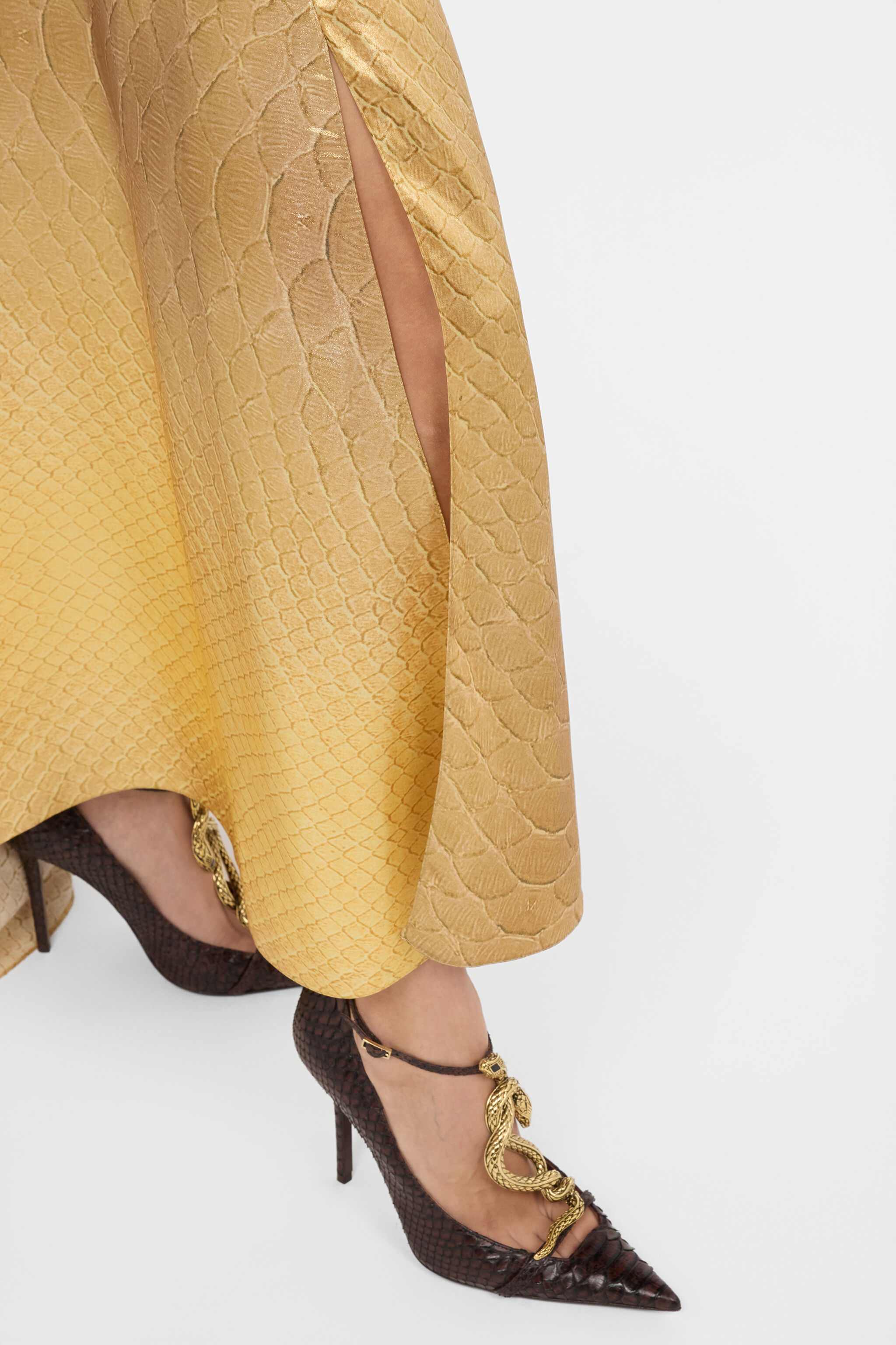 RC Vestido largo dorado de seda con estampado de escamas GOLD/GOLD WWT125-SNS31