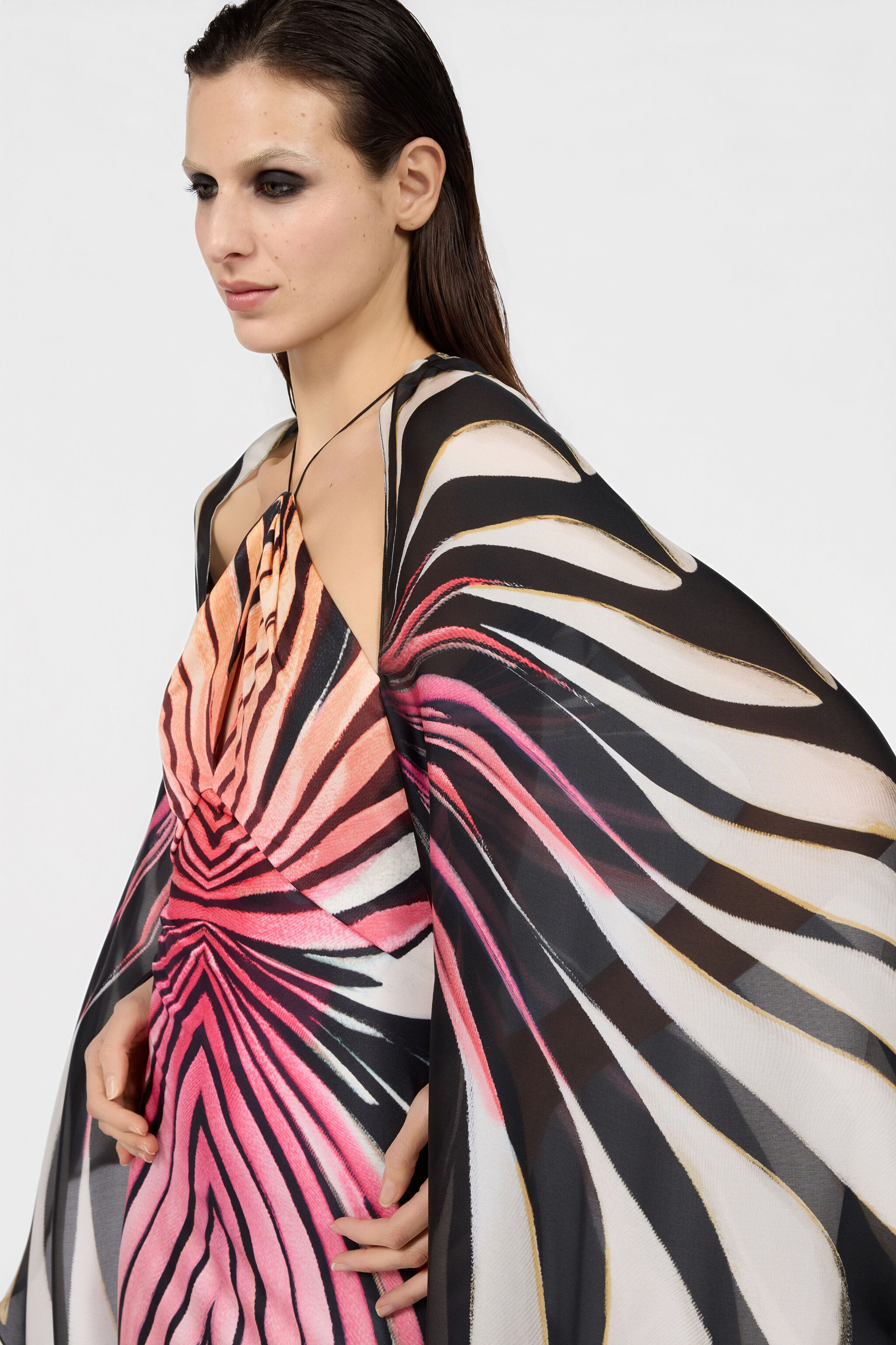 RC Maxikleid Aus Seide Mit Ray Of Paradise-Print CORAL XKT193-JRM33