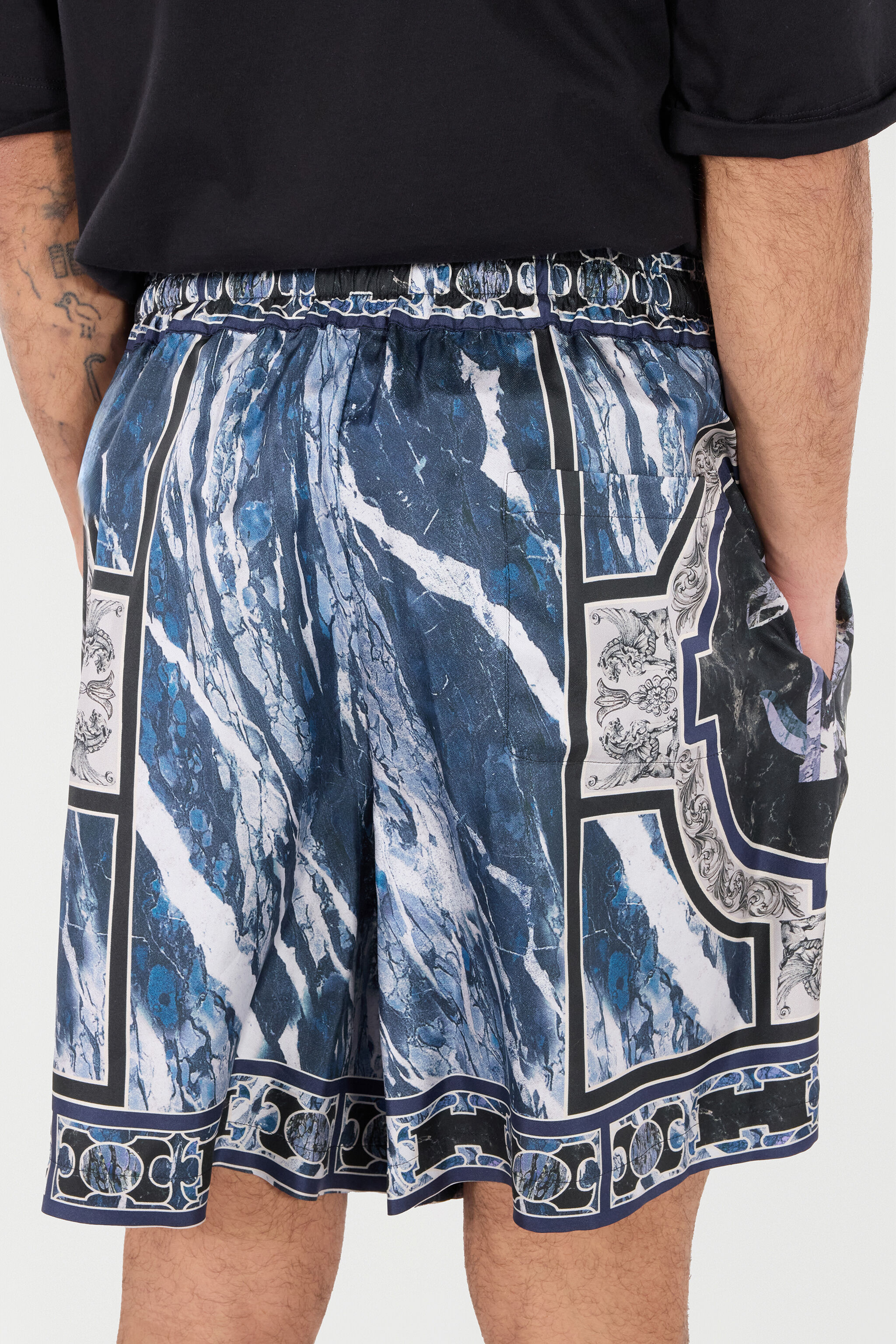 RC Short À Imprimé Marble Et Ornements Bleu foncé URT271-4QN64